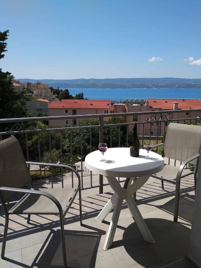Sunny Blue Apartments Omiš Dış mekan fotoğraf